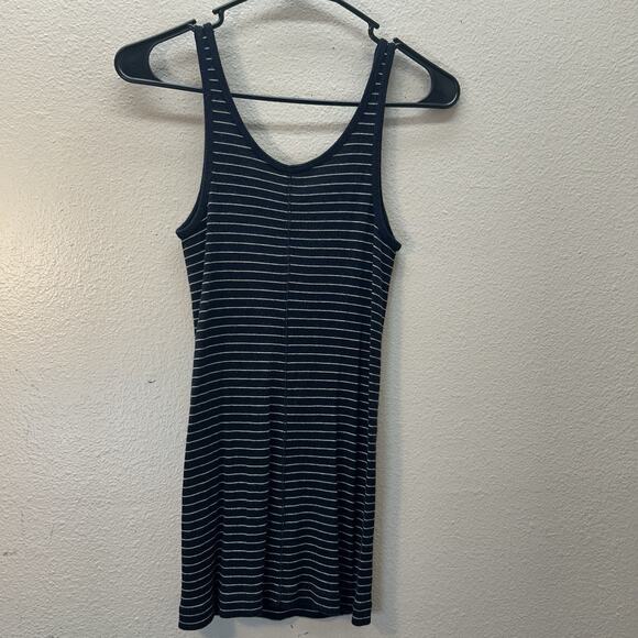Vince Ribbed "The Favorite Tank" Pima Cotton Blend Top Navy Striped Minimalist - Picture 3 of 3